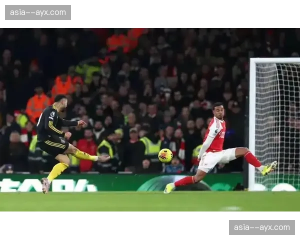 英超联盟提议下赛季起微调VAR介入进攻方疑似手球的判定标准